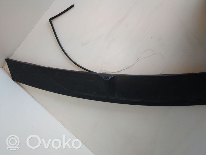 Toyota iQ Rivestimento parabrezza 7577274010