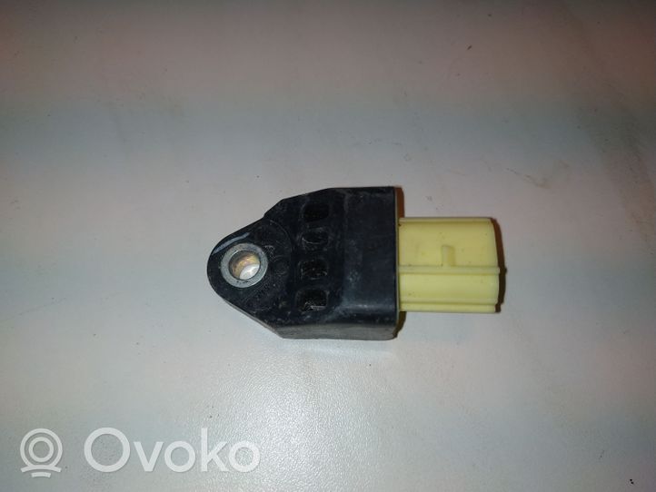 Toyota iQ Oro pagalvių smūgio daviklis 8983174010