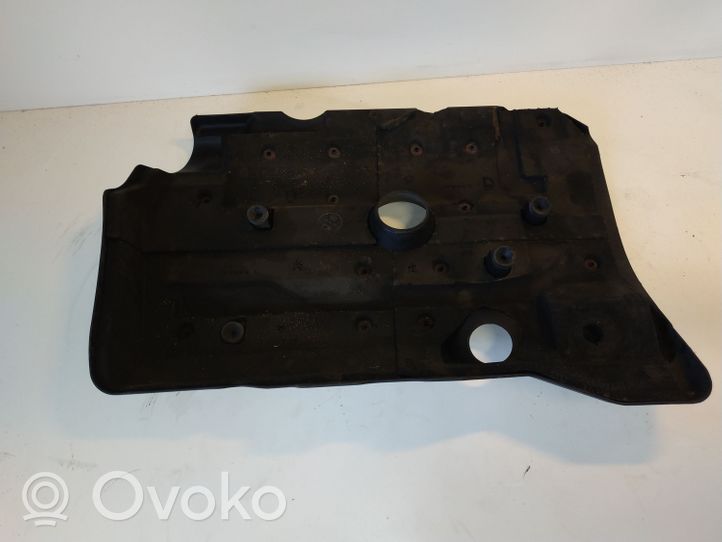 Toyota Corolla Verso E121 Couvercle cache moteur 