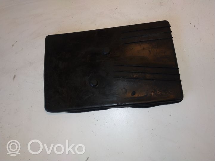 Toyota Corolla Verso E121 Dangtis akumuliatoriaus dėžės 7443102070