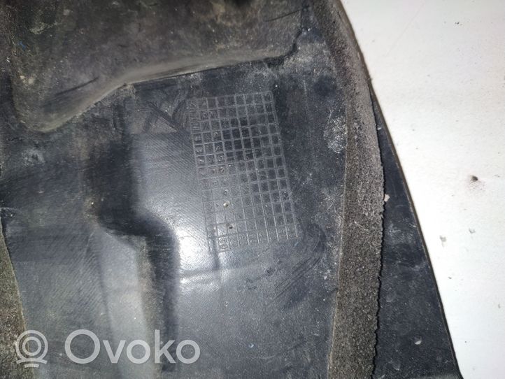 Toyota Corolla Verso E121 Muu ulkopuolen osa 538670F010