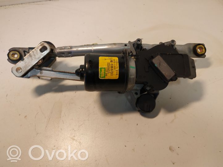 Toyota Aygo AB10 Motor y varillaje del limpiaparabrisas delantero 53565002