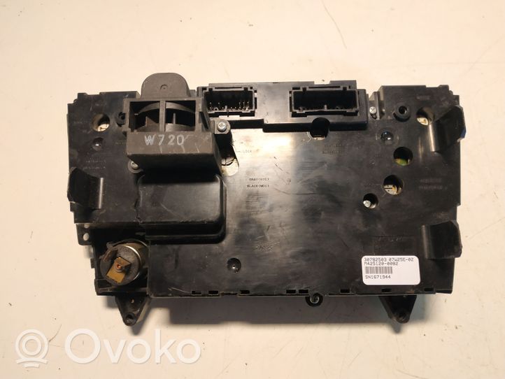 Volvo V70 Ilmastoinnin ohjainlaite 30782503