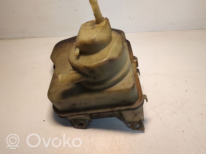 Citroen C5 Vairo stiprintuvo skysčio bakelis 9636068780