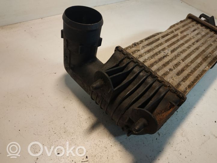 Citroen C5 Välijäähdyttimen jäähdytin 9637809480