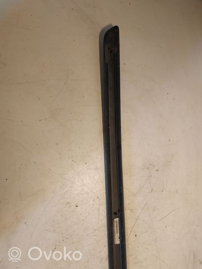 Volvo V50 Front door trim (molding) 08620165