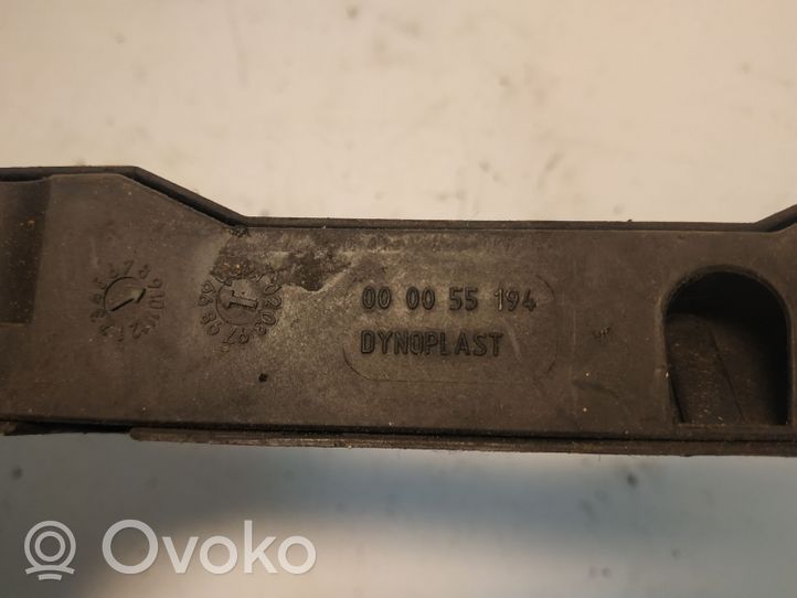 Opel Zafira A Kita variklio skyriaus detalė 000055194