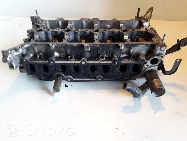 Toyota Avensis T250 Engine head 6CA1518