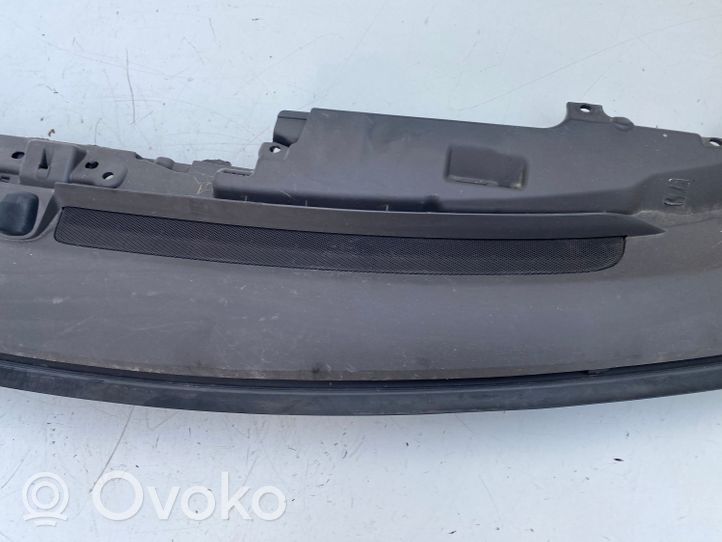 Volvo V50 Autres pièces du tableau de bord 8687443