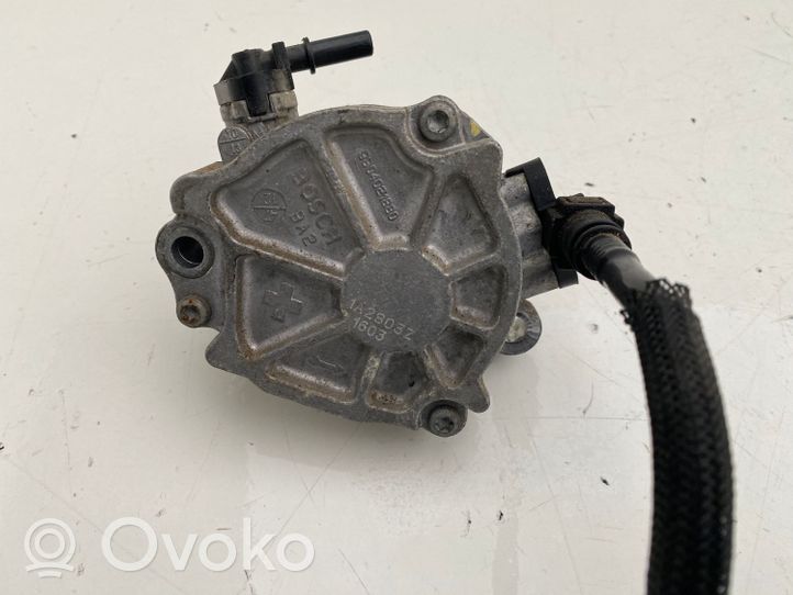 Volvo V40 Alipainepumppu 9804021880