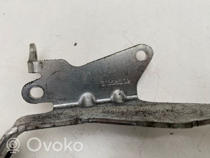 Volvo V40 Supporto della valvola di raffreddamento EGR 31358502