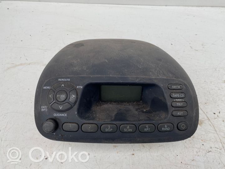 Toyota Corolla E110 Unité principale radio / CD / DVD / GPS 8611002040BO