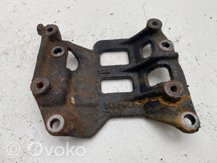 Toyota Avensis T250 Oro kondicionieriaus kompresoriaus kronšteinas 245260487