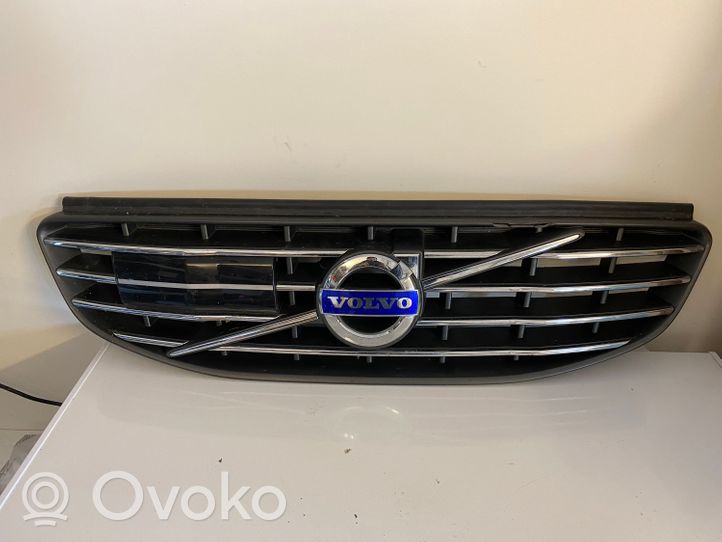 Volvo XC60 Griglia superiore del radiatore paraurti anteriore 31353832