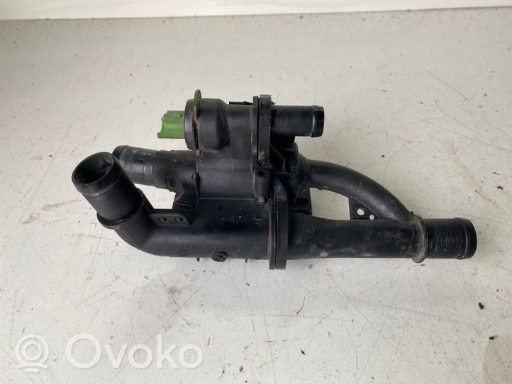 Ford Focus Thermostat/thermostat housing 9670253780