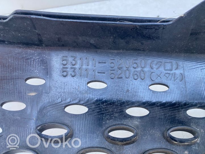 Toyota Yaris Verso Griglia superiore del radiatore paraurti anteriore 5311152050