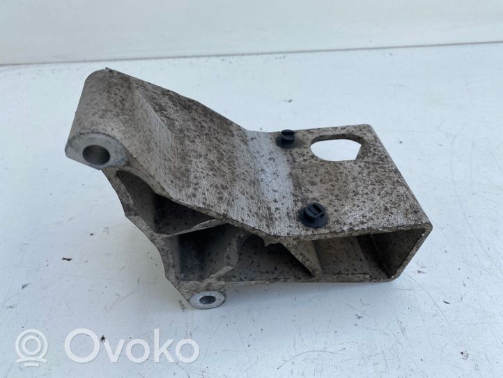 Volvo V70 Support, suspension du moteur 8666261