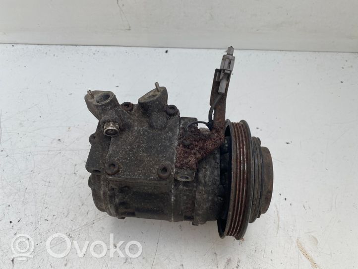 Toyota Avensis T220 Compressore aria condizionata (A/C) (pompa) 4472001591