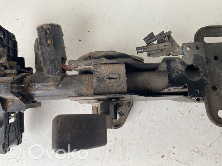 Renault Safrane Steering wheel axle 770Q812128F