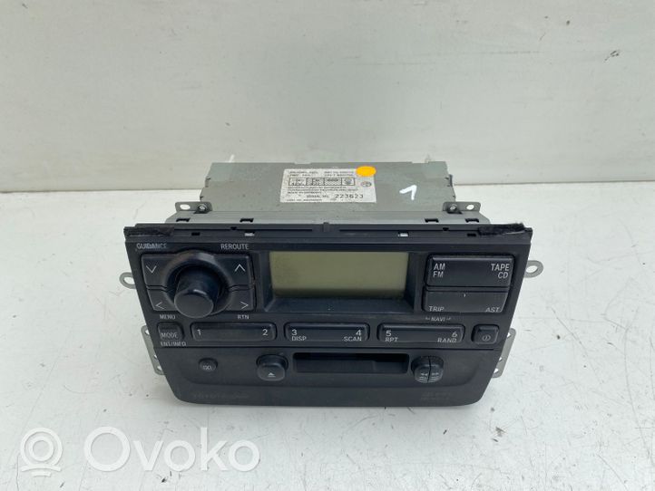 Toyota Avensis T220 Unità principale autoradio/CD/DVD/GPS 8611005010