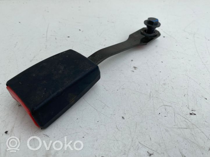 Toyota Avensis T220 Front seatbelt buckle 