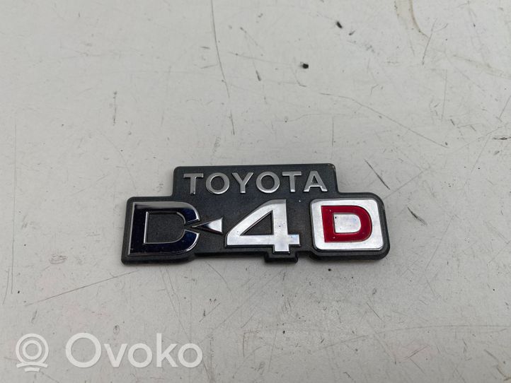 Toyota Avensis T220 Emblemat / Znaczek tylny / Litery modelu 