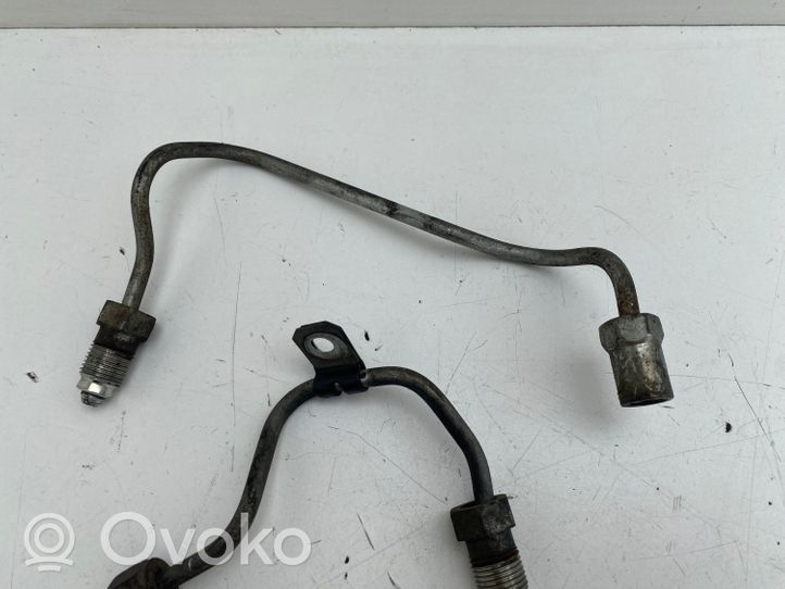 Toyota Avensis T220 Tuyau d'alimentation d'injecteur de carburant 