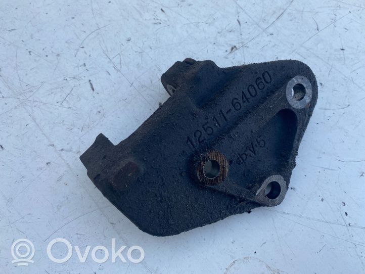 Toyota Avensis T220 Sonstiges Einzelteil Motor 1251164060