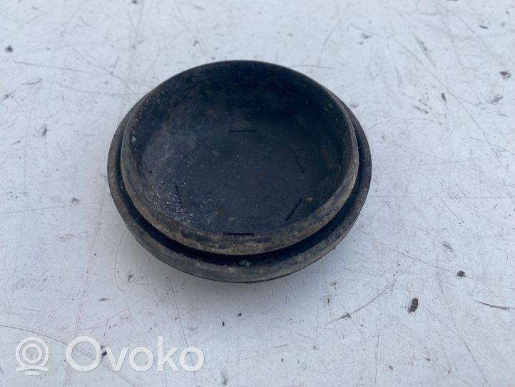 Toyota Avensis T220 Cache-poussière de phare avant 54533373