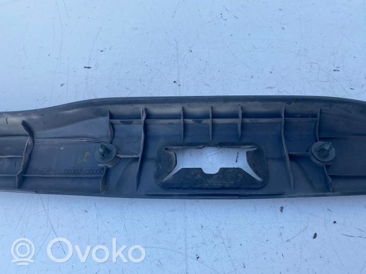 Toyota Avensis T220 Ladekante Verkleidung Kofferraum 5838705050