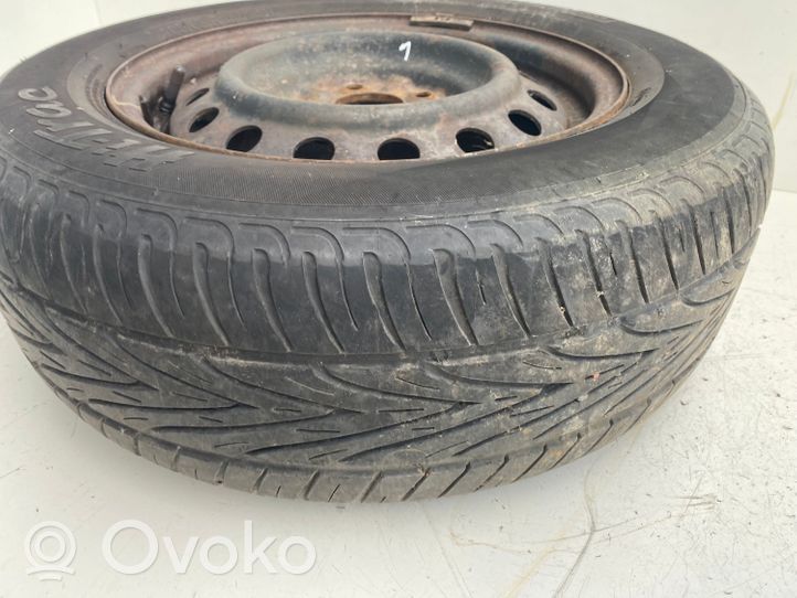 Toyota Previa (XR30, XR40) II R 15 metāla disks (-i) 