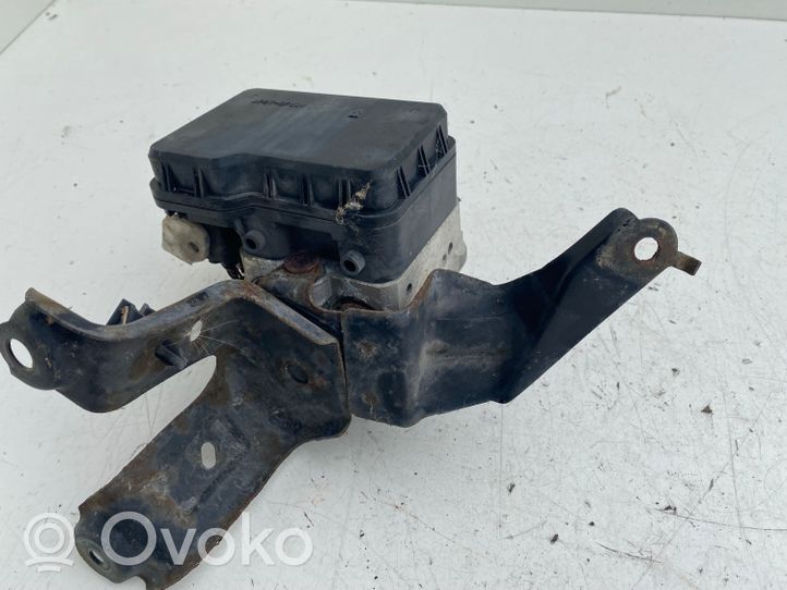 Toyota Previa (XR30, XR40) II ABS-pumppu 4451028080