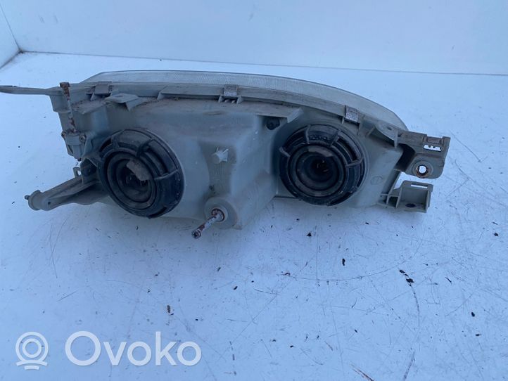 Toyota Camry Faro/fanale 09230511