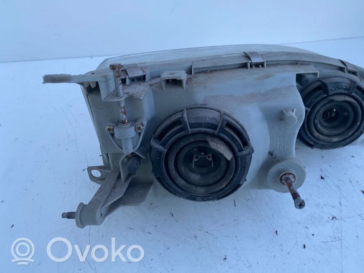 Toyota Camry Faro/fanale 09230511