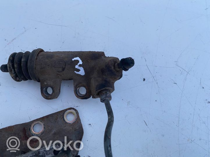 Toyota Corolla Verso E121 Siłownik sprzęgła / Wysprzęglik 