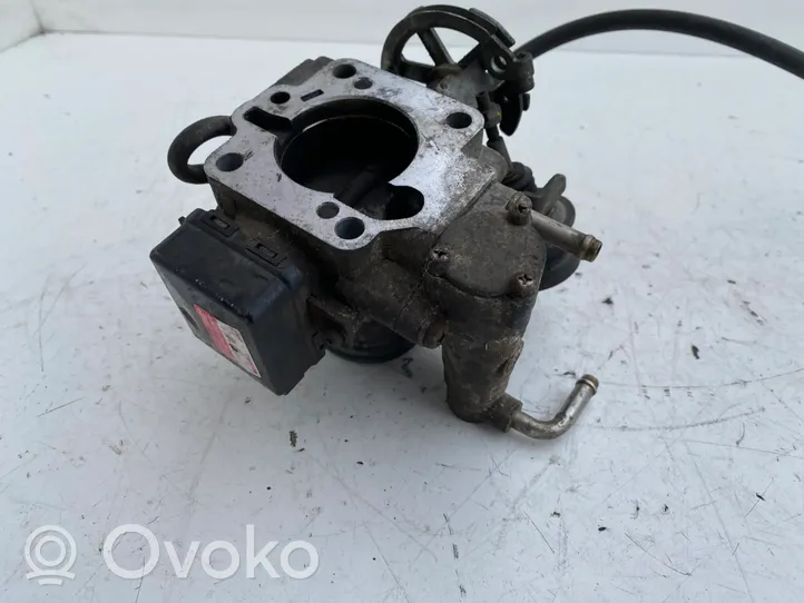 Toyota Corolla E90 Zawór przepustnicy 8945232020