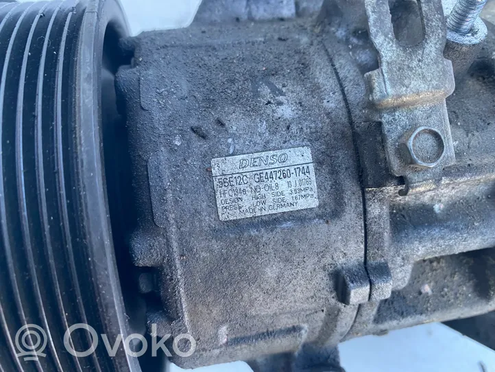 Toyota Avensis T250 Ilmastointilaitteen kompressorin pumppu (A/C) 4472601744