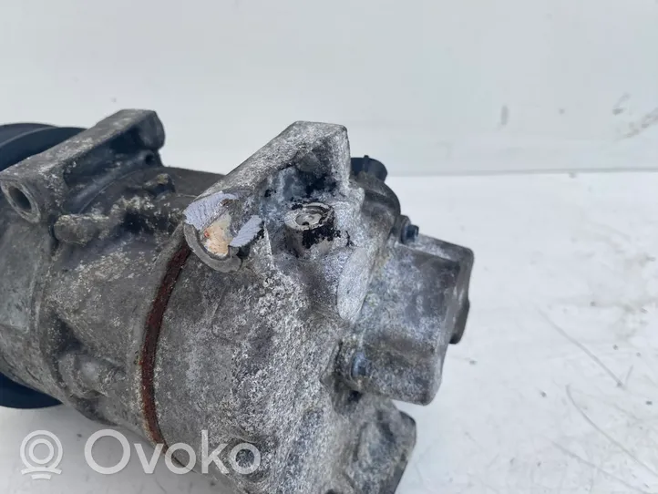 Toyota Avensis T250 Ilmastointilaitteen kompressorin pumppu (A/C) 4472601745