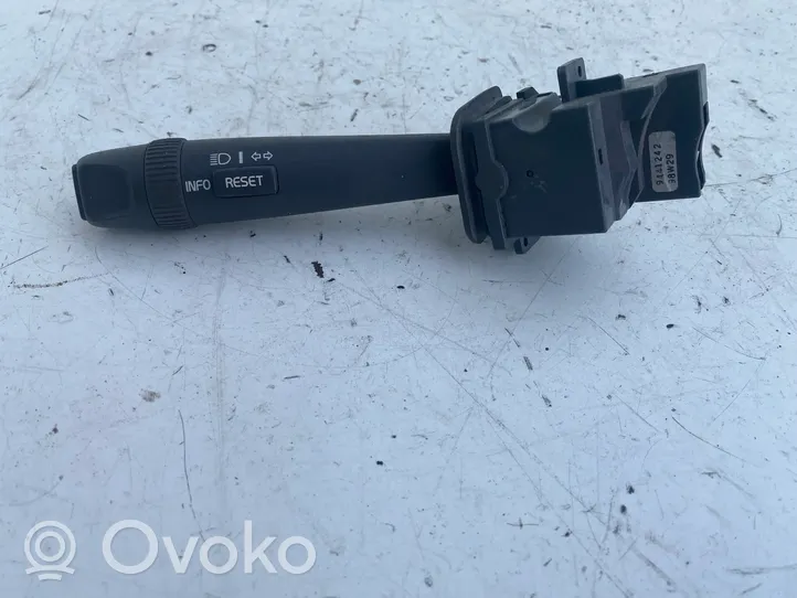 Volvo V70 Indicator stalk 9441242