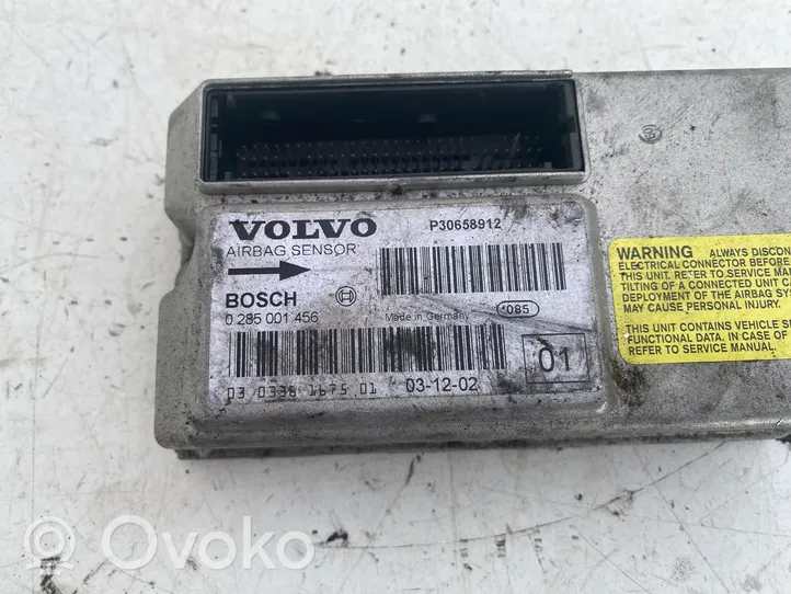 Volvo V70 Oro pagalvių valdymo blokas 30658912