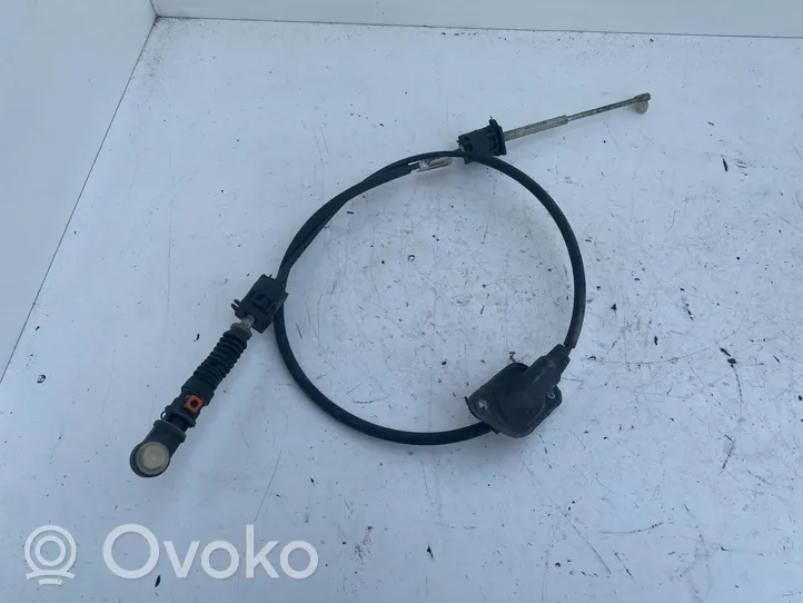 Volvo V70 Gear shift cable linkage 8675068