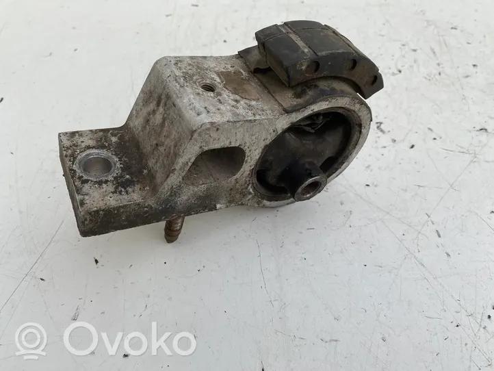 Toyota Corolla E90 Wspornik / Mocowanie silnika 1236211100