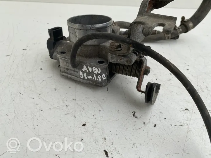 Toyota Avensis T220 Throttle valve 2221002150