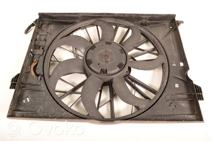 Mercedes-Benz CLS C219 Kale ventilateur de radiateur refroidissement moteur A2115001693