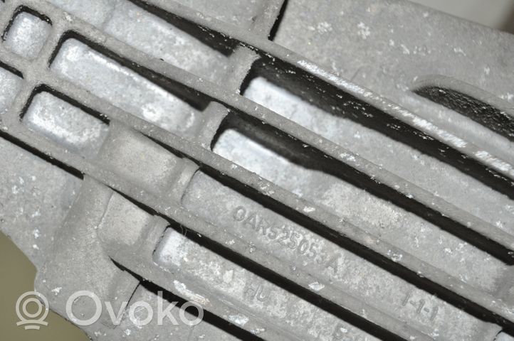 Audi A4 S4 B7 8E 8H Takatasauspyörästö 0AR525053A