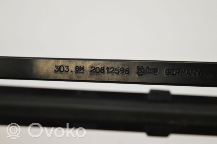 Opel Zafira C Windshield/front glass wiper blade 2081259520812596