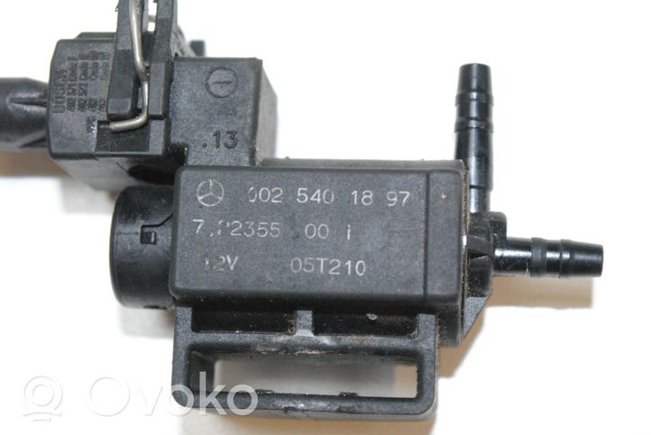 Mercedes-Benz ML W164 Valve de freinage A0025401897