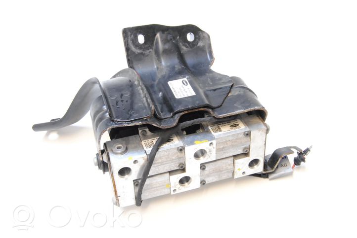 Audi Q7 4M Compressore/pompa sospensioni pneumatiche 4M0816101E