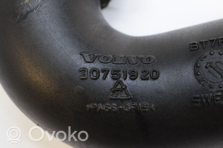 Volvo XC70 Inne części komory silnika 30751920