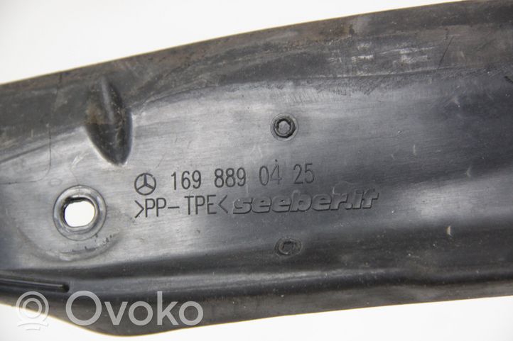 Mercedes-Benz A W169 Muu korin osa A1698890425